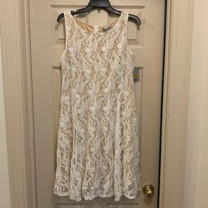 NWT Danny and Nicole White Dress. Women’s 14P